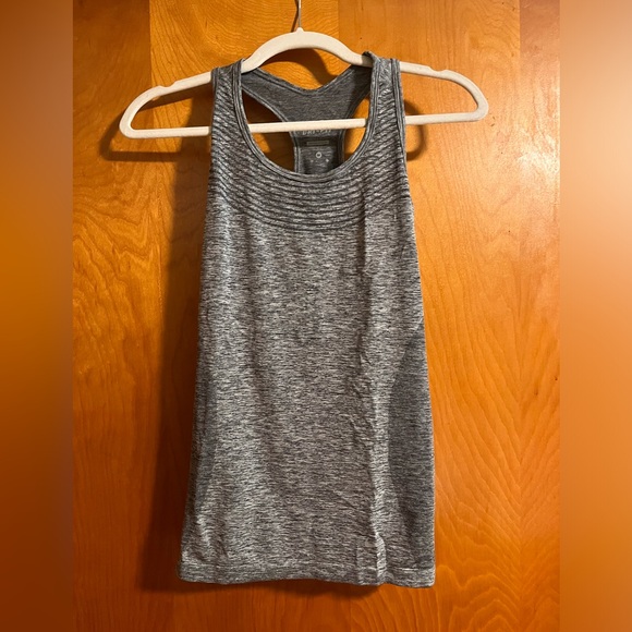 Nike Dri-Fit Racerback Top - Picture 1 of 3